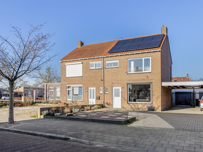 Van Karnebeekstraat 13