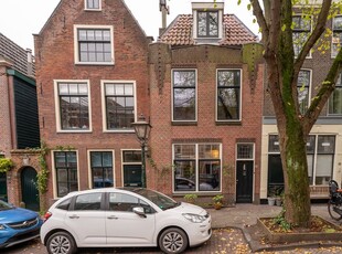 Middelstegracht 63, Leiden