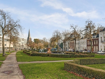 Jansbuitensingel 23 22