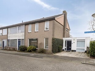 Bergansiusstraat 2, Waalwijk