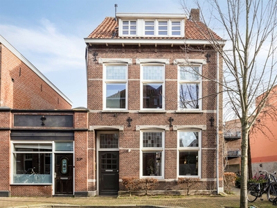 Prins Hendrikstraat 25