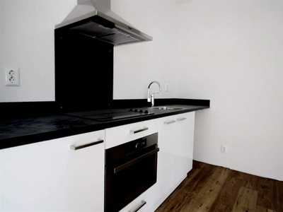 Appartement te huur 1e Lulofsdwarsstraat, Den Haag