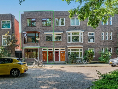 Albertine Agnesstraat 16 a