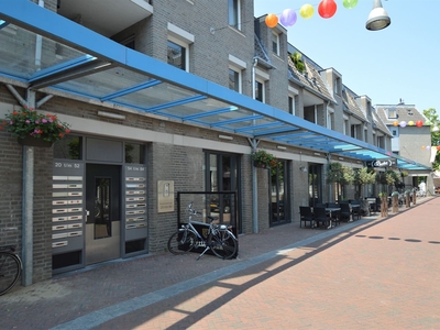 Raadhuisstraat 48