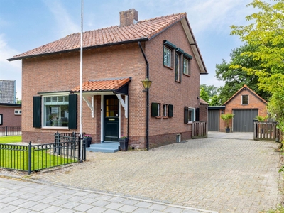 Veerstraat 28