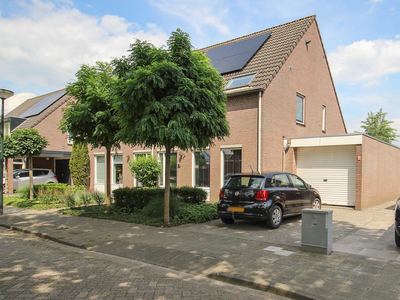 Pastoor Mandersstraat 43