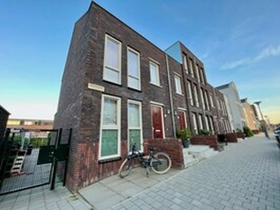 Eengezinswoning, hoekwoning te huur in Diemen