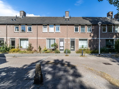 Woonhuis in Tilburg met 5 kamers