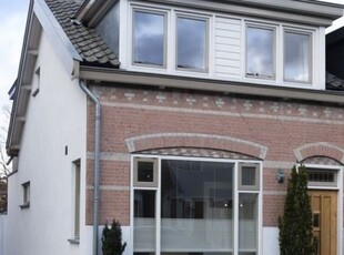 Woonhuis in Lisse met 5 kamers