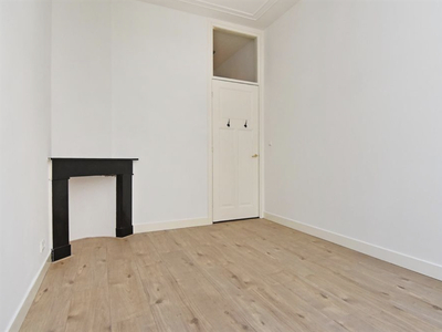 Appartement te huur Van Slingelandtstraat, Den Haag