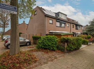 Schadeken 28, Leidschendam