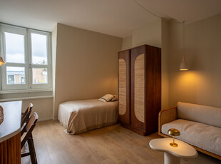 Studio in Amsterdam met 2 kamers