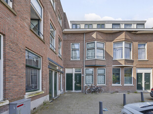 Woonhuis in Bergen op Zoom met 5 kamers