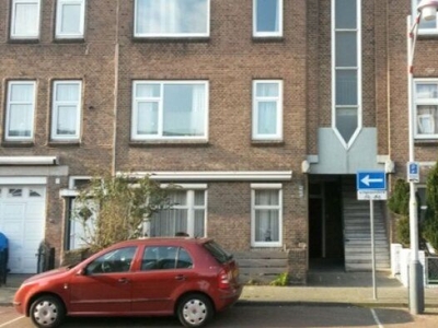 Bussumsestraat in 's-Gravenhage (60m2)