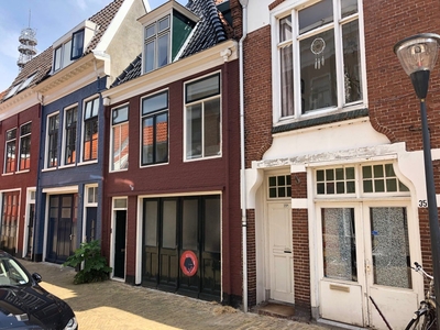 Beneden + bovenwoning Kruisstraat, Leeuwarden huren?