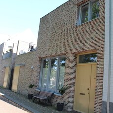 Woonhuis in Den Helder met 6 kamers