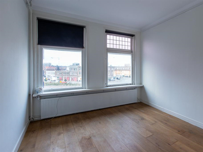 Appartement te huur Zeesluisweg, Den Haag