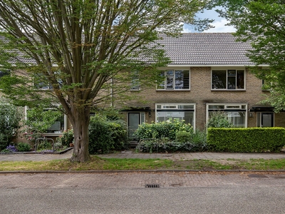 Egelantierstraat in Badhoevedorp (129m2)