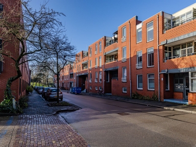 Grote Kruisstraat 25