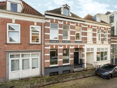 Hugo de Grootstraat 6