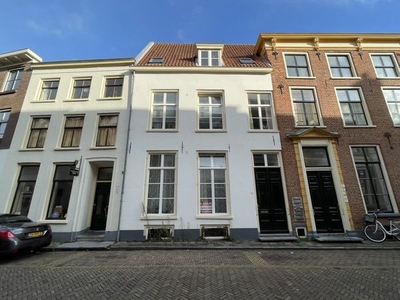 Oudewand in Zutphen (80m2)