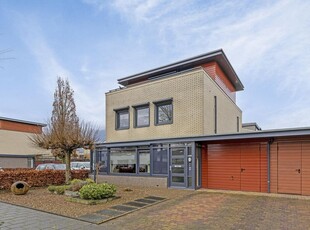 Madeliefberg 36, Roosendaal