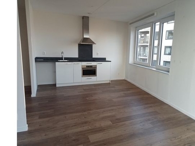 Huur 1 slaapkamer appartement van 42 m² in 's-Gravenhage