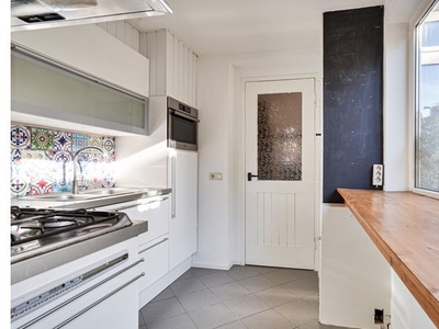 Huur 1 slaapkamer appartement van 45 m² in 's-Hertogenbosch