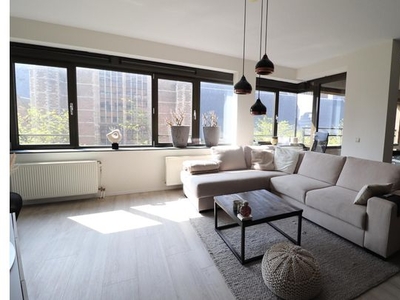 Huur 1 slaapkamer appartement van 70 m² in Rotterdam