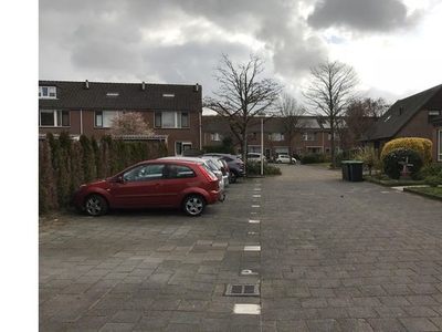 Huur 1 slaapkamer appartement van 75 m² in Ridderkerk