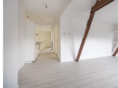 Huur 1 slaapkamer appartement van 81 m² in Bussum