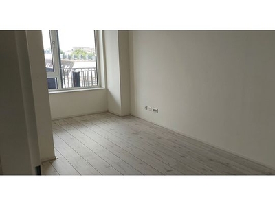 Huur 1 slaapkamer appartement van 86 m² in Amsterdam