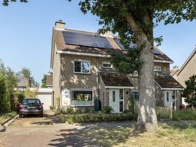 Huur 2 slaapkamer appartement van 138 m² in Paterswolde