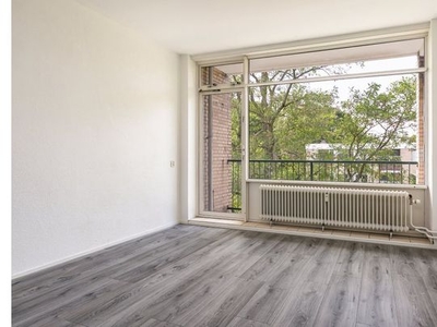 Huur 2 slaapkamer appartement van 43 m² in Rotterdam