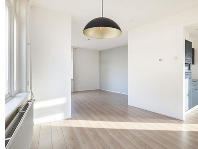 Huur 2 slaapkamer appartement van 69 m² in Dordrecht