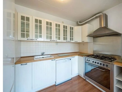 Huur 2 slaapkamer appartement van 71 m² in Amsterdam