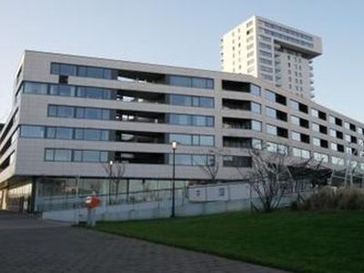 Huur 2 slaapkamer appartement van 90 m² in Rotterdam