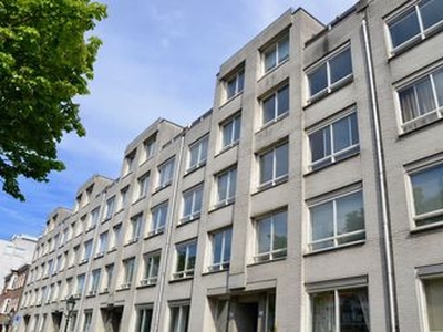 Huur 3 slaapkamer appartement van 101 m² in 's-Gravenhage