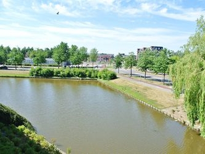 Huur 3 slaapkamer appartement van 75 m² in Amstelveen