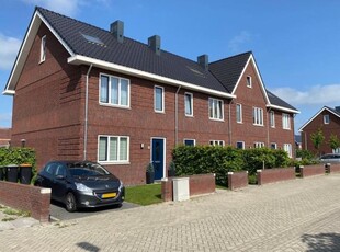 Woonhuis in Emmen met 5 kamers