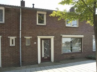 Woonhuis in Valkenswaard met 6 kamers