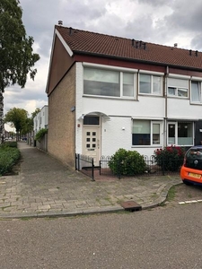 Albert Cuypstraat in Enschede (109m2)