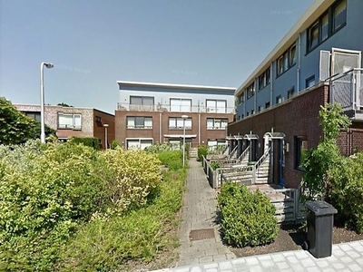 Schoolbaan in Roelofarendsveen (75m2)