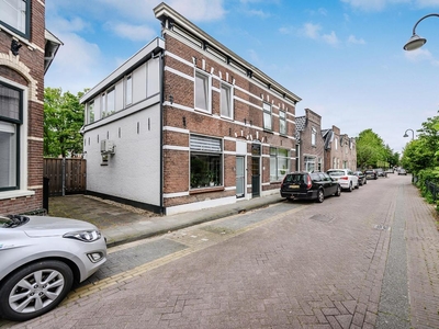 Spoorstraat 37