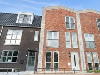 Eengezinswoning, tussenwoning te huur in Hengelo Ov