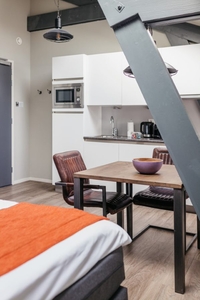 Studio in Amsterdam met 2 kamers