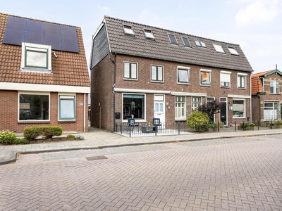 Dorpsstraat 484