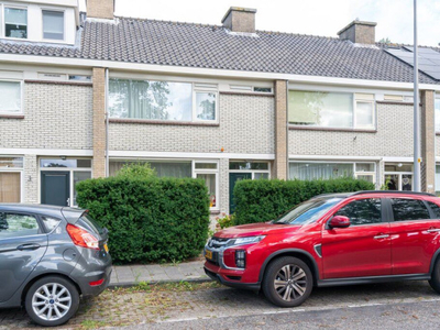 Woonhuis in Wassenaar met 5 kamers