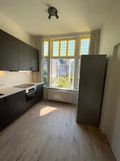 Appartement te huur Van Slingelandtstraat, Den Haag