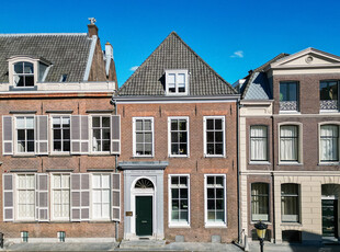 Kromme Nieuwegracht 8B